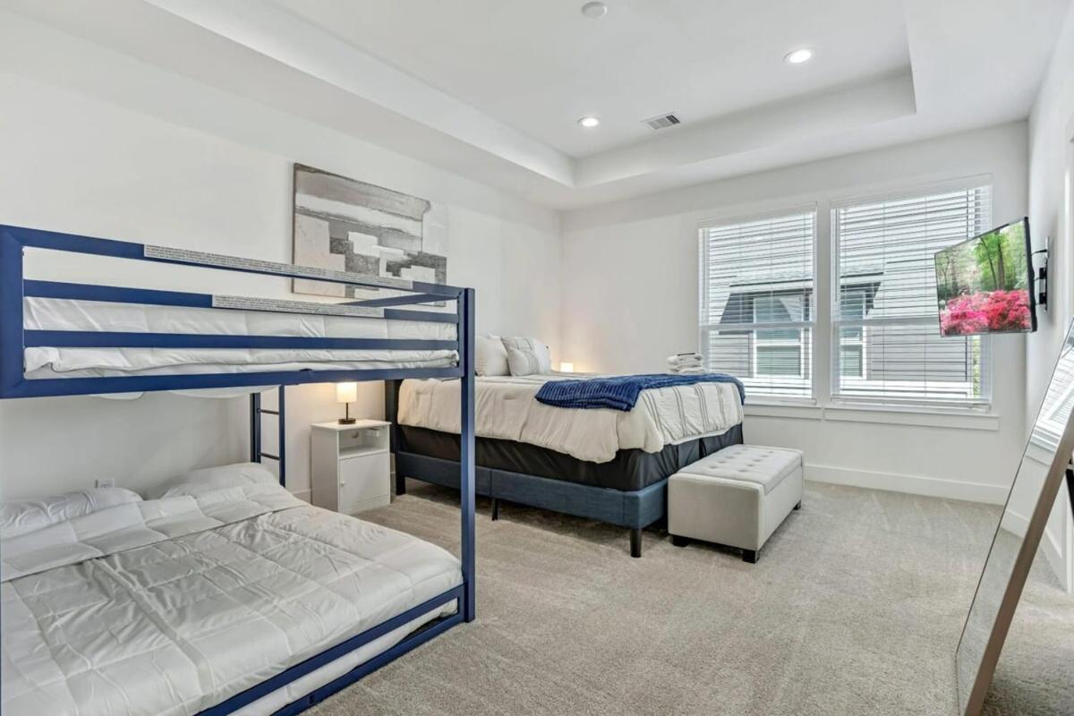 Ferienhaus Modern 3bd Retreat I Near Hotspots I Sleeps 12