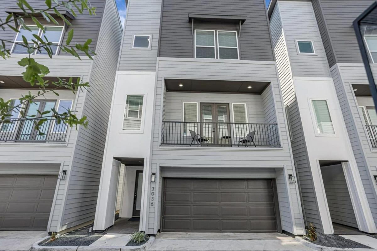 Modern 3bd Retreat I Near Hotspots I Sleeps 12 Houston